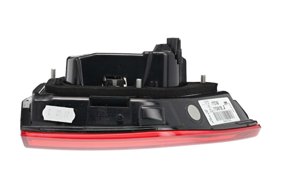 FA RENAULT KADJAR TRUNK LED DX LHDHD R